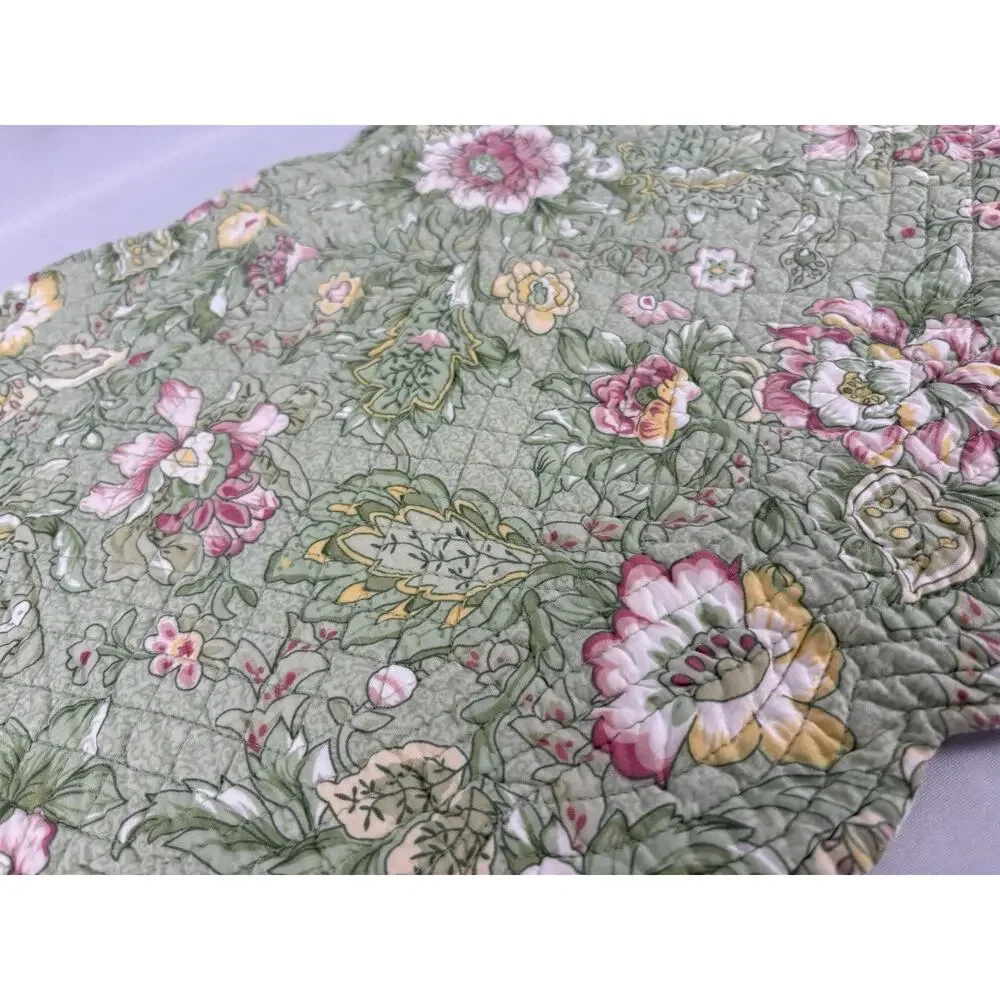 Quilted Green/Yellow/Pink Floral / Reversible Table Runner 14X90/ Scallop